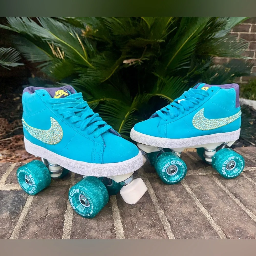Nike Blazer SB  Roller Skates, Suede w/ Swarovski crystals, Bont Glow Wheels - Picture 5 of 10